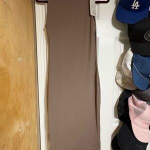 Sleeveless Brown Dress